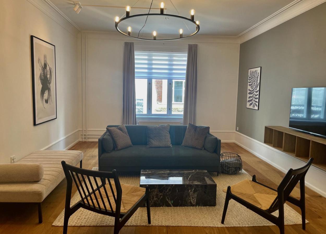 Beautiful 3 Bedroom Flat Next To The Marble Church 哥本哈根 外观 照片